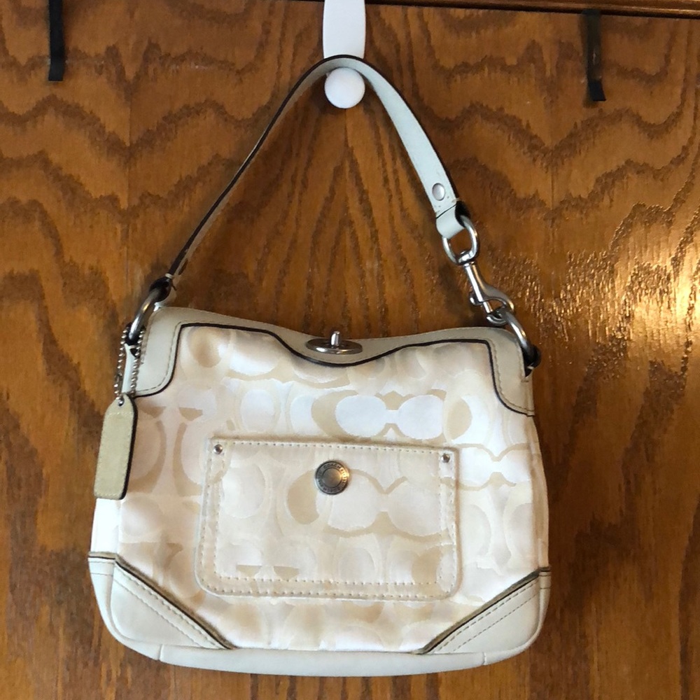 Coach Handbag - Picture 2 of 7